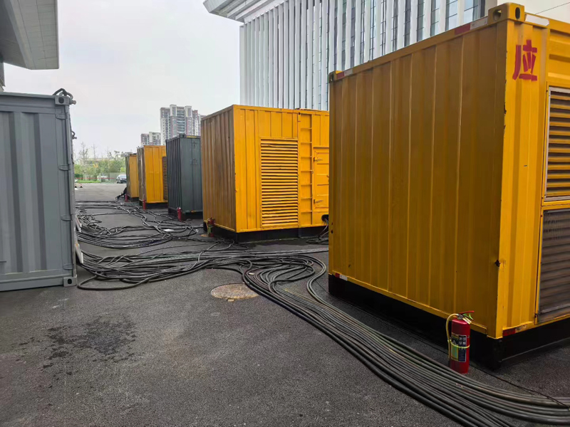 互助不同季节柴油发电机组保养有哪些注意事项?