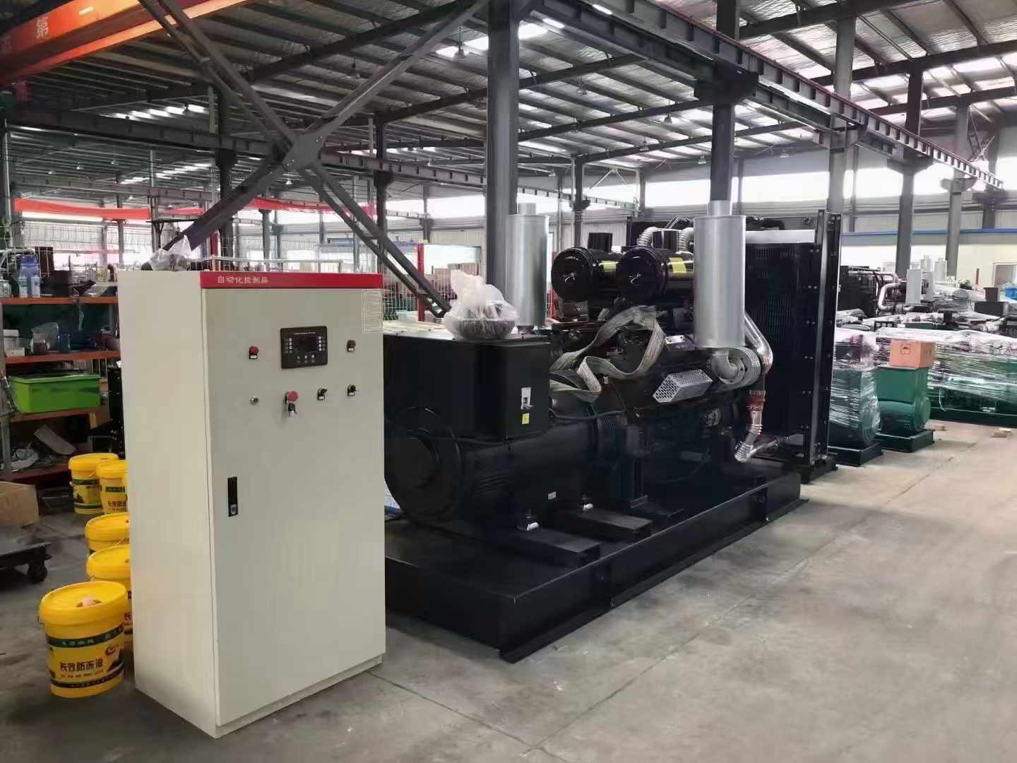 互助柴油发电机运行时的噪音和振动水平如何？